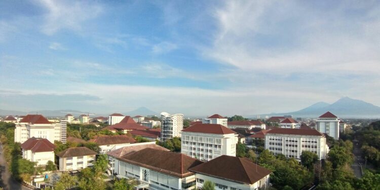 Colt Kampus (Kol Kampus), Legenda Penyelamat Mahasiswa UGM Jogja yang Hendak Berangkat Kuliah