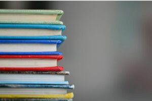 Harus Ada Aturan Wajib Baca Buku untuk Guru. Segera! Kalau Nggak, Pendidikan Kita Jalan di Tempat