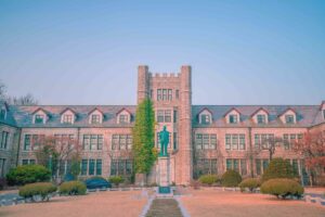 Calon Mahasiswa Baru Indonesia Juga Butuh Jeongwaja (Changing Majors) kayak di Korea biar Nggak Dibohongi Kampus dan Prodi