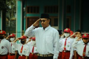 Pengalaman Mahasiswa PGSD yang Mencoba Belajar Filsafat: Menambah Beban Pikiran Sampai Dianggap Sesat