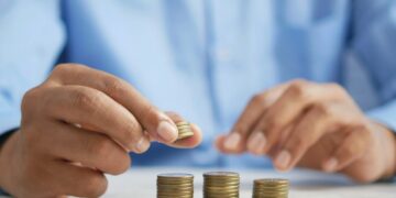 Tidak Ada yang Lebih Tabah dari Orang dengan Gaji Rp5 Juta di Jakarta. Idealnya Rp10 Juta kalau Mau Hidup Layak Mojok.co