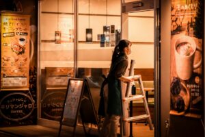 5 Kerja Part Time yang Cocok untuk Mahasiswa, Nggak Ganggu Jadwal Kuliah dan Cuan yang Lumayan