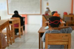 Jika Program PPG Prajabatan Membuat Semua Jurusan Bisa Menjadi Guru SD Asal Dapat Sertifikat, Masa Depan Jurusan PGSD Terancam Kiamat