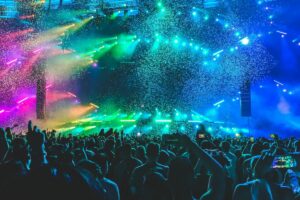 5 Aturan Tidak Tertulis Saat Nonton Konser Kpop, Jangan Disepelekan atau Kalian Bakal Dibenci Fans