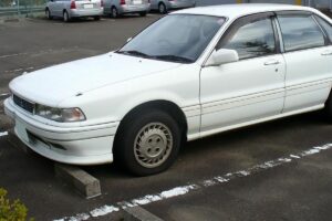 Mitsubishi Eterna Motuba “Badak” yang Bisa Diandalkan, tapi Bikin Keluarga Saya Miskin saking Borosnya