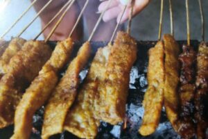 Sate Kere Solo, Makanan Orang Miskin yang Kini Digandrungi Semua Kalangan