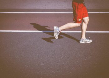 Alun-Alun Bangkalan Madura Lebih Butuh Tempat Sampah, Bukan Jogging Track! Percuma Ramai tapi Nggak Nyaman karena Sampah Berserakan