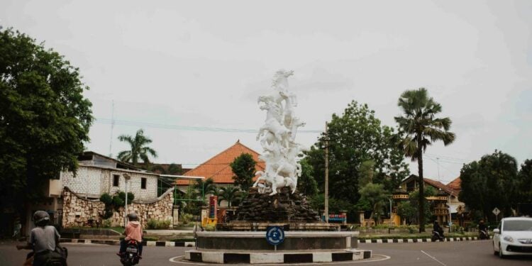 Tuban Bikin Iri Warga Lamongan: Perkembangannya Pesat!