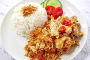 Melihat Persaingan Ayam Geprek Bu Rum dan Ayam Geprek Bu Made di Sleman dari Berbagai Sisi