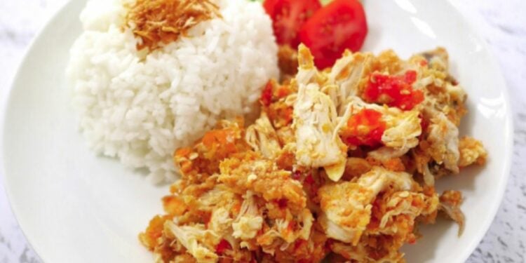 Melihat Persaingan Ayam Geprek Bu Rum dan Ayam Geprek Bu Made di Sleman dari Berbagai Sisi