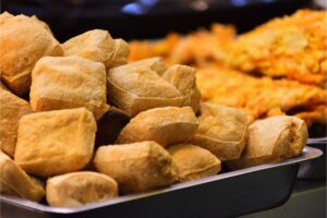 Tahu Aci, Oleh-oleh Khas Tegal yang Diam-diam Bikin Pembeli Resah