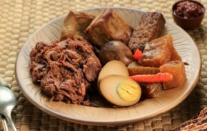 Dosa Penjual Gudeg Emperan di Jogja yang Menjebak Pembeli
