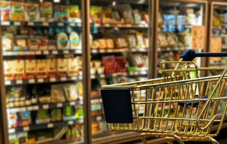 Mirota Kampus vs Pamella Supermarket- Surga Belanja di Jogja (Pixabay)