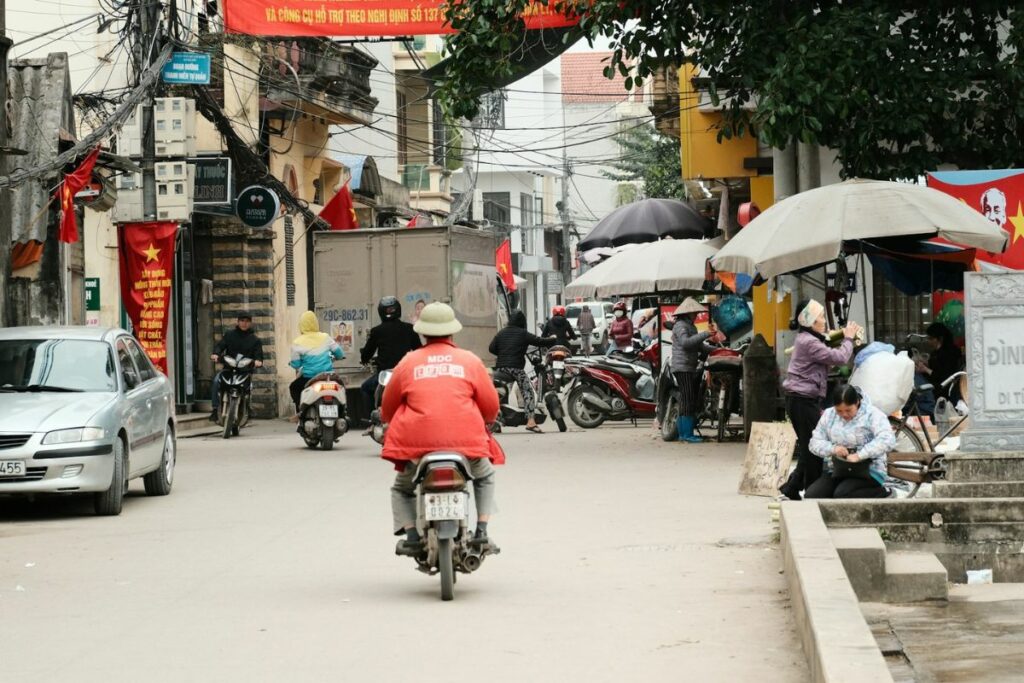 Jalan Cisitu Lama, Jalur Alternatif di Kota Bandung yang Malah Merepotkan Pengendara karena Banyak Masalah Mojok.co