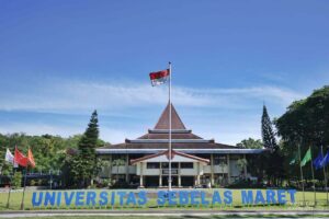 3 Sisi Suram Gerbang Belakang UNS yang Sebaiknya Diwaspadai Mahasiswa