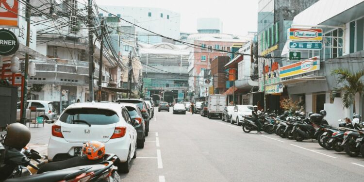 Panduan Membedakan Blok M Plaza, Blok M Square, dan M Bloc Space bagi Kalian yang Masih Newbie di Jaksel Mojok.co