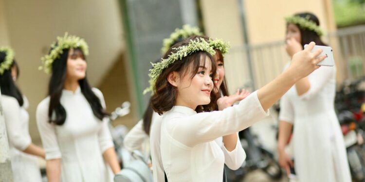 5 Alasan Mengapa Saya Nggak Suka Jadi Bridesmaid di Desa
