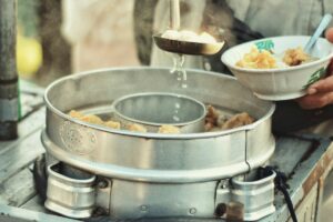 7 Tipu Daya Penjual Bakso yang Mengaku Asli Malang