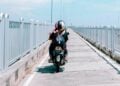 Suramadu, Jembatan Paling Tidak Terurus di Indonesia. Mulai dari Aspalnya Mengancam Nyawa hingga Jalur Motor Jadi Tempat Wisata