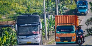 Servis Makan, Pelayanan Lumrah yang Ada di Bus Jawa tapi Langka di Sumatra