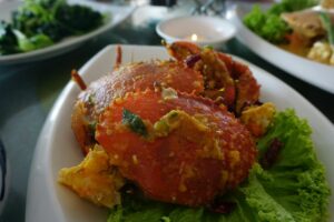 Makan Kepiting Sama Sekali Nggak Menyenangkan apalagi Mengenyangkan