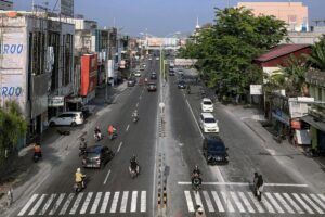 Berkendara dari Mranggen Demak ke Semarang di Siang Hari Penuh Cobaan, hanya Orang Kuat yang Sanggup Melakukan