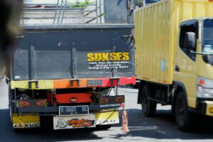 Culture Shock Orang Wonosobo ketika Lewat Jalan Pantura: Udah Panas, Nggak Ada Pemandangan yang Bisa Dinikmati pula