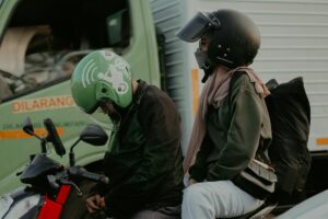 Rahasia di Balik Rating Penumpang Gojek: Nilai Apik, Anti Dapat Driver Antik