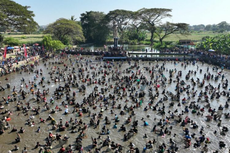 Festival Memet Ikan, Tradisi Penggerak Ekonomi dan Gizi Baik dari Desa Gemblegan Klaten