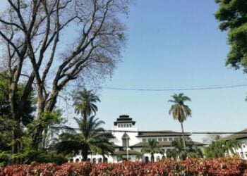Taman Sejarah Bandung Kurang Fasilitas Pendukung (Unsplash)