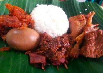 Gudeg Kaleng: Oleh-oleh Jogja yang Enak, tapi Punya Banyak Kekurangan  Mojok.co