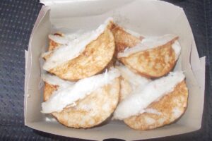 Kue Pancong Lumer Krisis Identitas, Lebih Cocok Disebut Kue Pukis Lumer