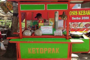 Ketoprak Jakarta dan Ketoprak Solo Namanya Saja yang Sama. Bentuk, Isi, dan Rasa Makanannya Jauh Berbeda