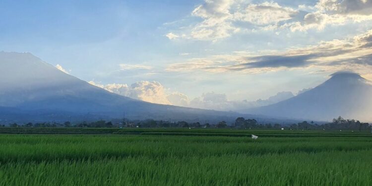 Kabupaten Temanggung Tampak Begitu Nyaman, namun Menyimpan Banyak Persoalan