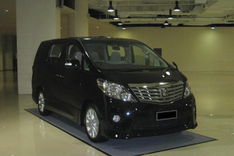 Nggak Usah Protes Pemerintah Sewa Alphard 25 Juta per Hari, Kapan Lagi Agustusan Keren di IKN?