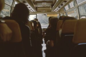 Ragil Putra, Bus Satu-satunya di Jalan Wadaslintang Prembun yang Bikin Penumpang dan Pengendara Lain Ngelus Dada