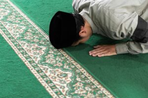Pengalaman Saya Menjadi Marbot Masjid demi Menghemat Biaya Kos yang Semakin Mahal di Kota Malang