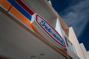 3 Alasan Kursi Besi Layak Dijadikan Branding Terbaru Indomaret Menemani Si Domar