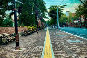 Alun-Alun Mojokerto, Potret Tempat Publik yang Terabaikan