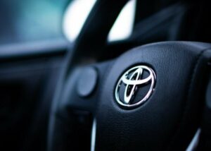 6 Alasan yang Membuat Penjualan Innova Reborn lebih Tinggi ketimbang Innova Zenix