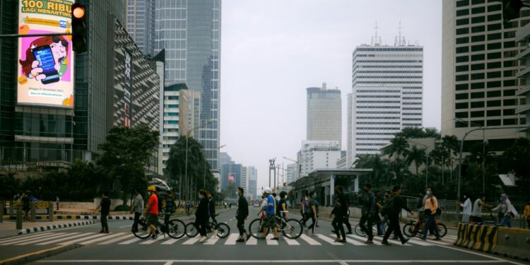 Sudah Saatnya Bekasi Mengganti JPO dengan Pelican Crossing, Lalu Lintas Jadi Lebih Lancar dan Kotanya Jadi Lebih Modern!