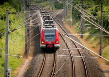 Sudah Saatnya Kalimantan Mempunyai Kereta Api, agar Potensinya Tak Terbuang Sia-sia