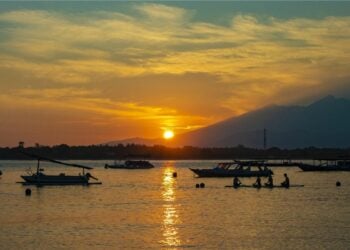 Pulau Lombok Itu Indah, tapi SDM-nya Bikin Susah!