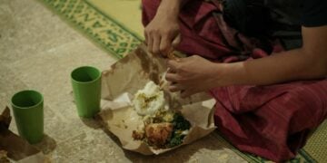 3 Alasan Banyak Orang Tegal Malah Jualan Nasi Padang (Unsplash)