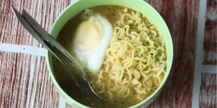 5 Menu Warmindo Jogja yang Saya Harap Ada di Warmindo Jakarta Mojok.co