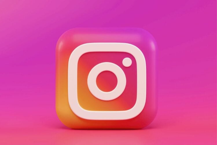 4 Hal yang Sebaiknya Instagram Lakukan daripada Hapus Fitur Archive Mojok.co