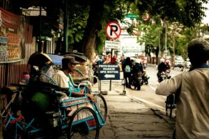 Surabaya Timur Lebih Cocok Jadi Pusat Kota Surabaya ketimbang Surabaya Pusat Itu Sendiri