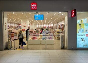 3 Rekomendasi Parfum Miniso yang Bikin Kamu Jadi Pusat Perhatian