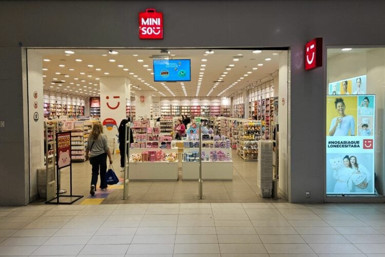 3 Rekomendasi Parfum Miniso yang Bikin Kamu Jadi Pusat Perhatian