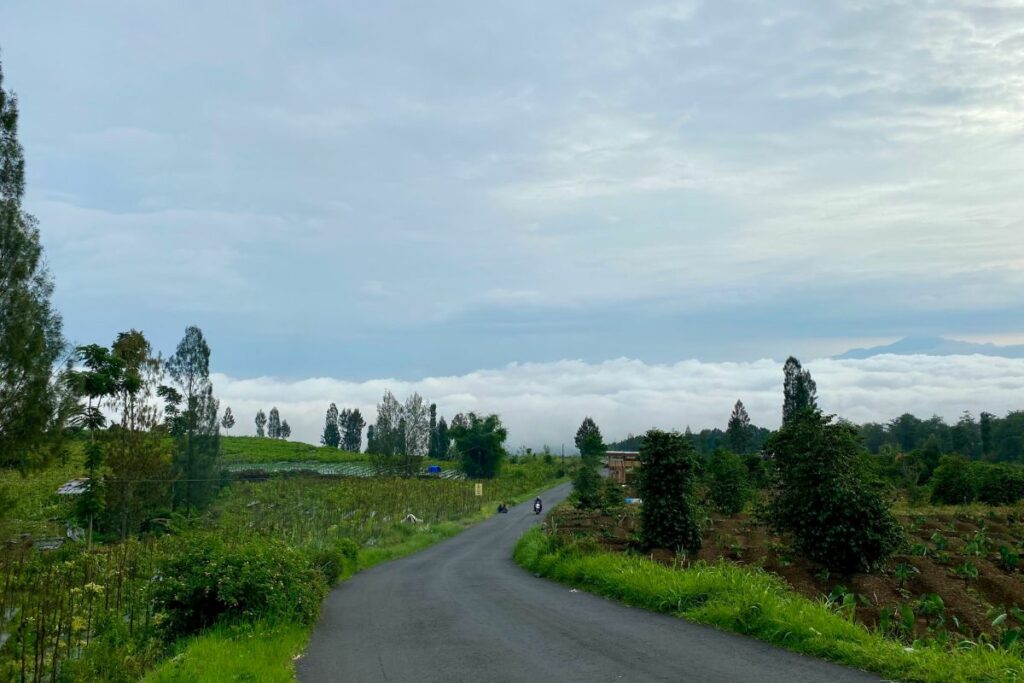 Tanjakan Munggang, Tanjakan Ekstrem di Pelosok Wonosobo yang Menguji Nyali Pengendara